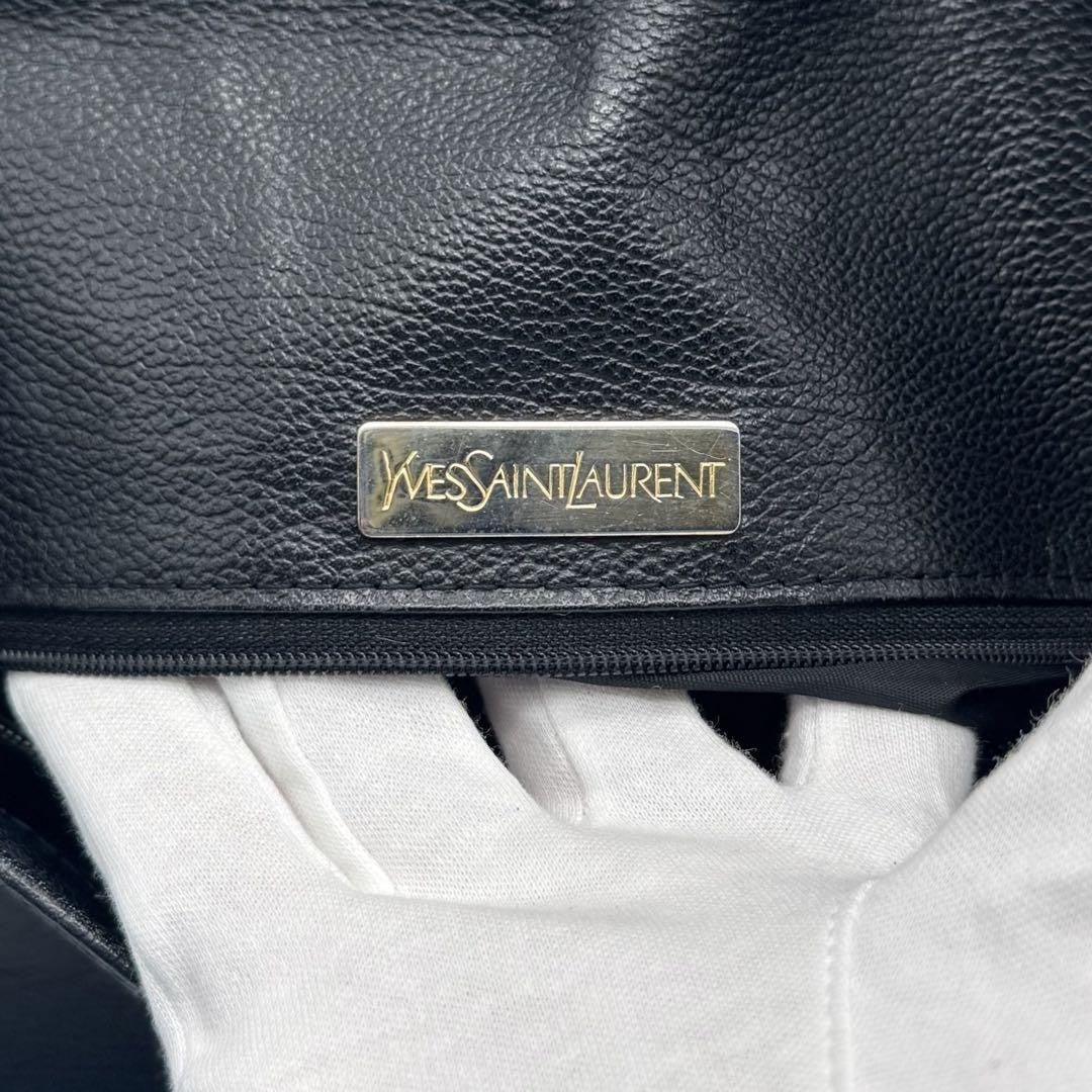 Saint Laurent Shoulder Bag Purse YSL Cassandra Black Leather Authentic