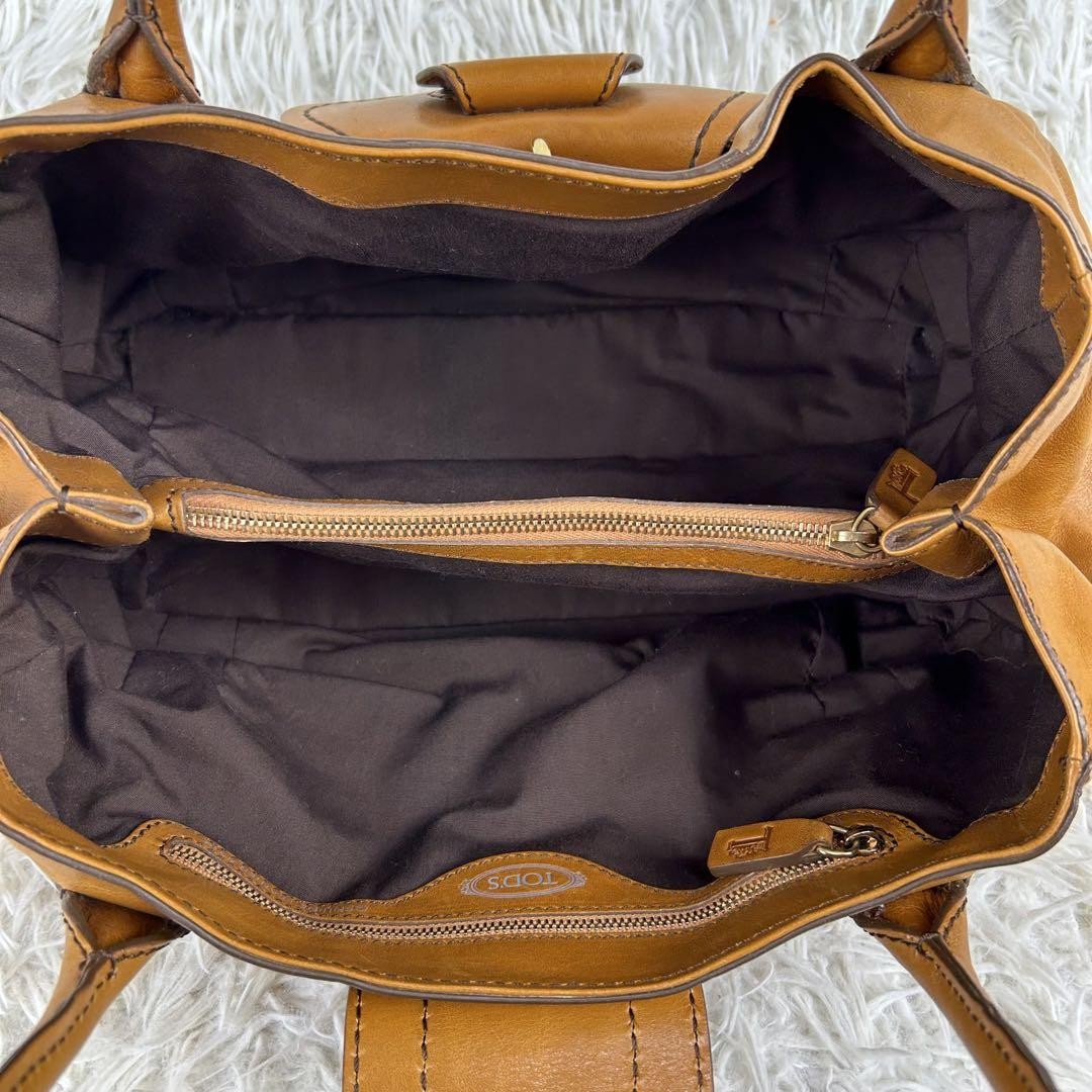 TOD'S Hand Bag Tote Purse Leather Beige Authentic