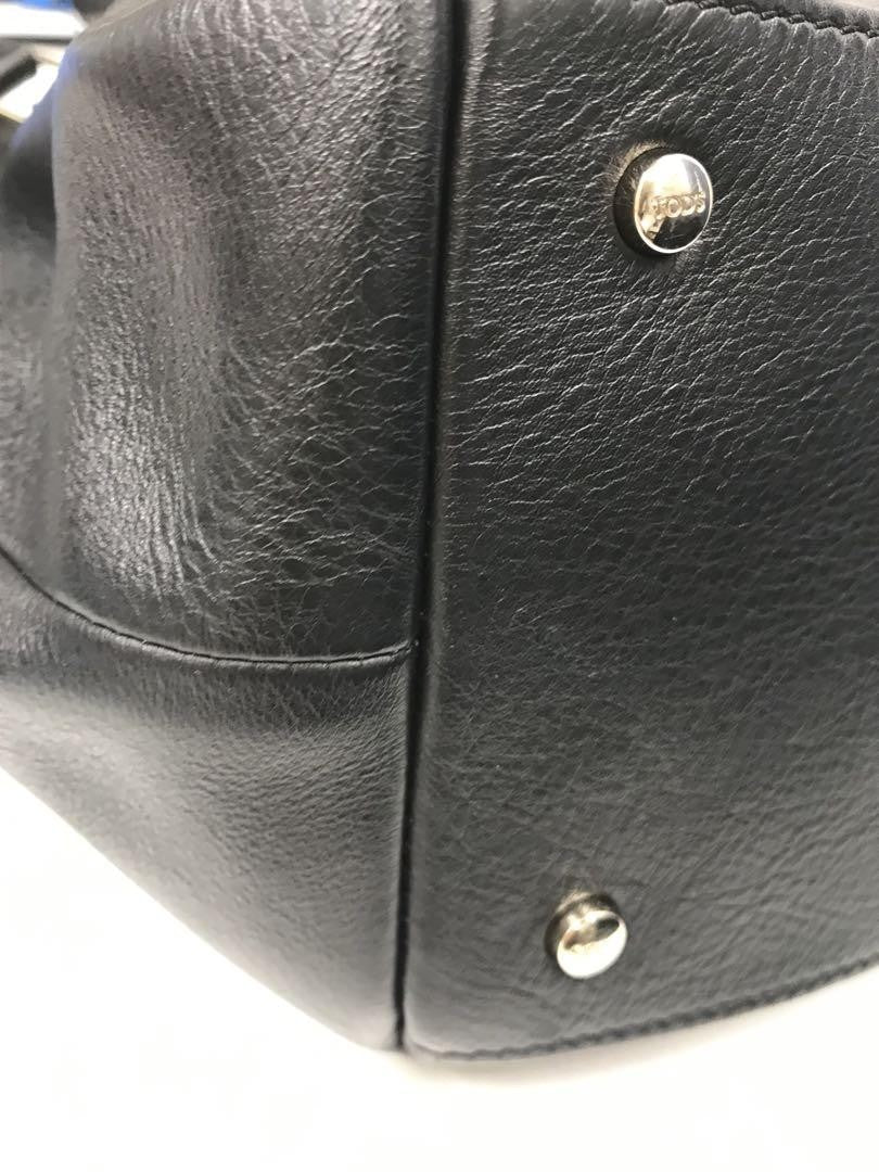 TOD'S Hand Bag Tote Purse Leather Black Authentic