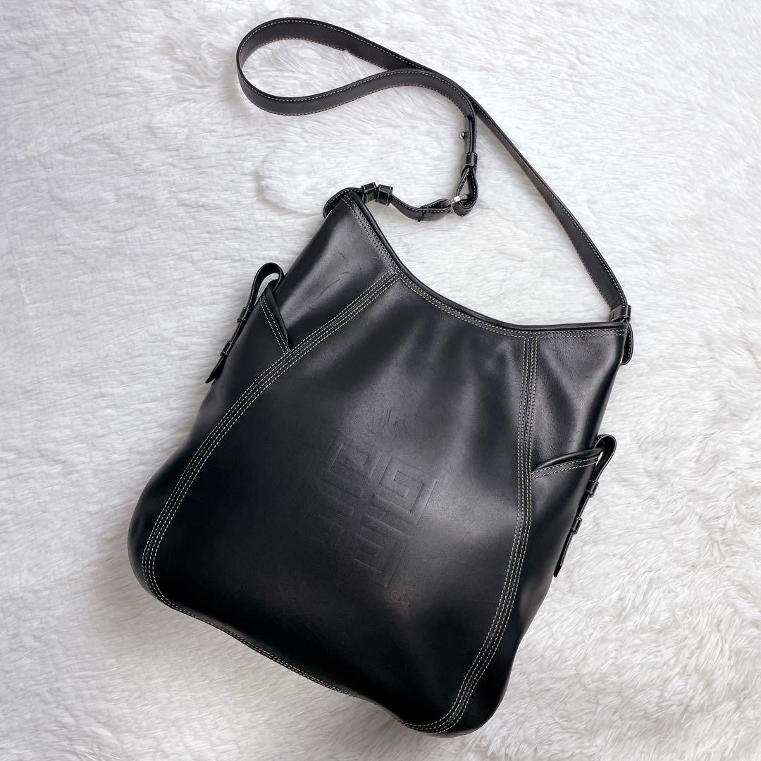 GIVENCHY Shoulder Bag Purse 4G Leather Black Authentic