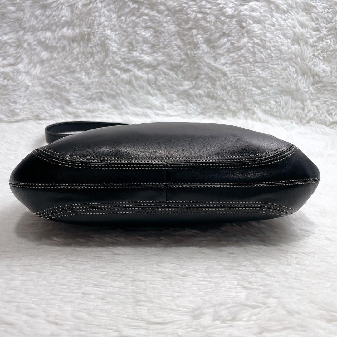 GIVENCHY Shoulder Bag Purse 4G Leather Black Authentic