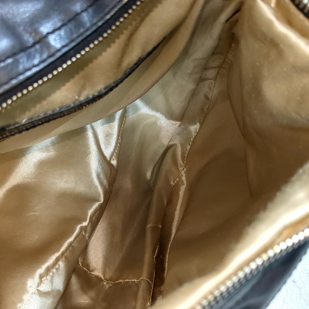 TOD'S Shoulder Bag Purse Leather Black Authentic
