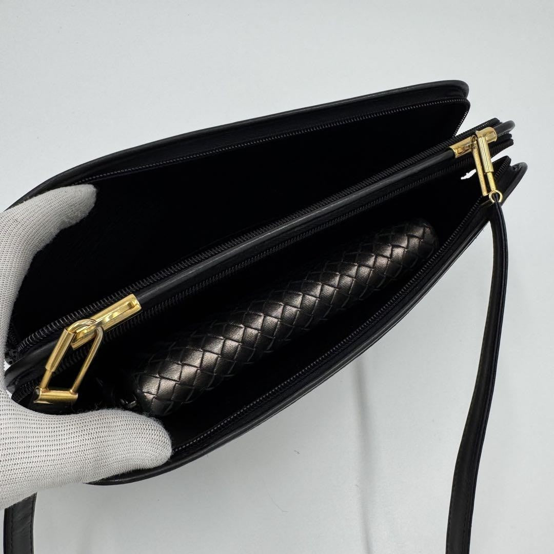 Christian Dior Shoulder Bag Purse CD Leather Black Authentic