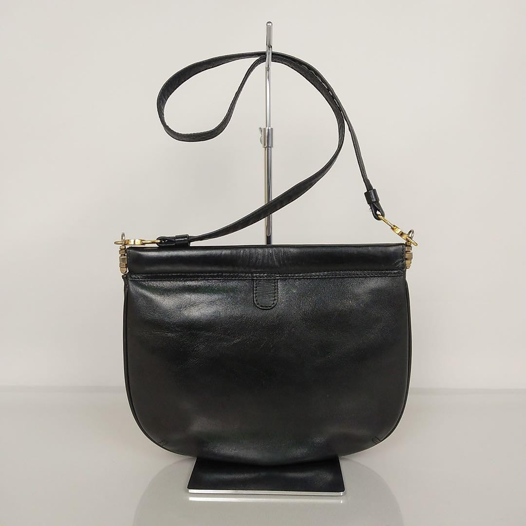Saint Laurent Shoulder Bag Purse YSL Cassandra Leather Black Authentic