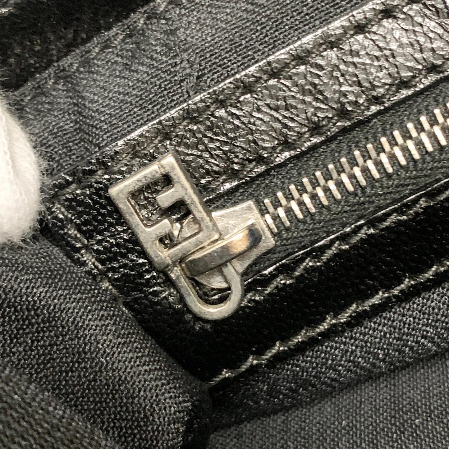 FENDI Bag FF Shoulder Purse Suede Leather Black Brown Silver Used Authentic
