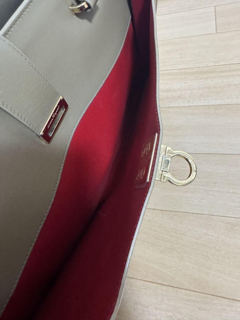 Salvatore Ferragamo Hand Bag Tote Purse Gancini Leather Beige Authentic