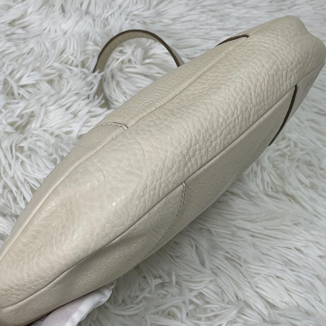 Salvatore Ferragamo shoulder bag Purse Gancini Ivory Silver Leather Authentic