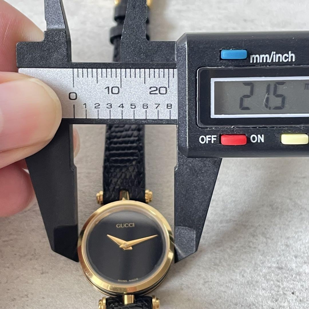 GUCCI Quartz Watch Wristwatch Gold Black Women's Authentic