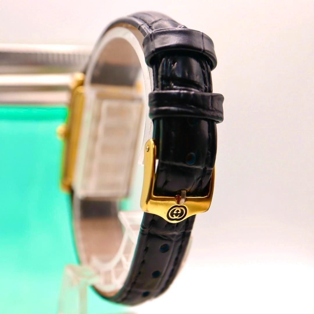 GUCCI Quartz Watch Wristwatch Gold Black Women's Authentic