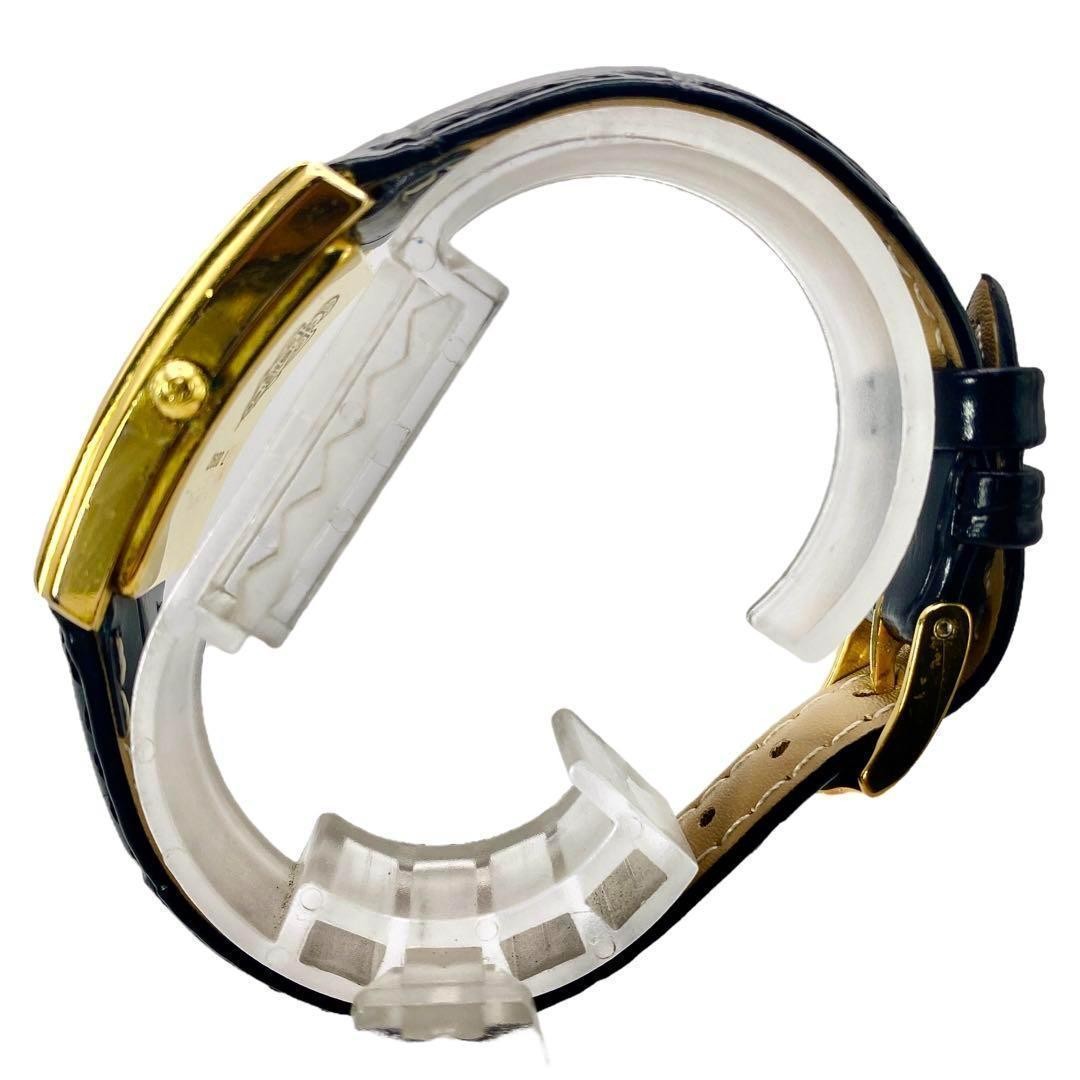 GUCCI Quartz Watch Wristwatch Gold Black Women's Authentic