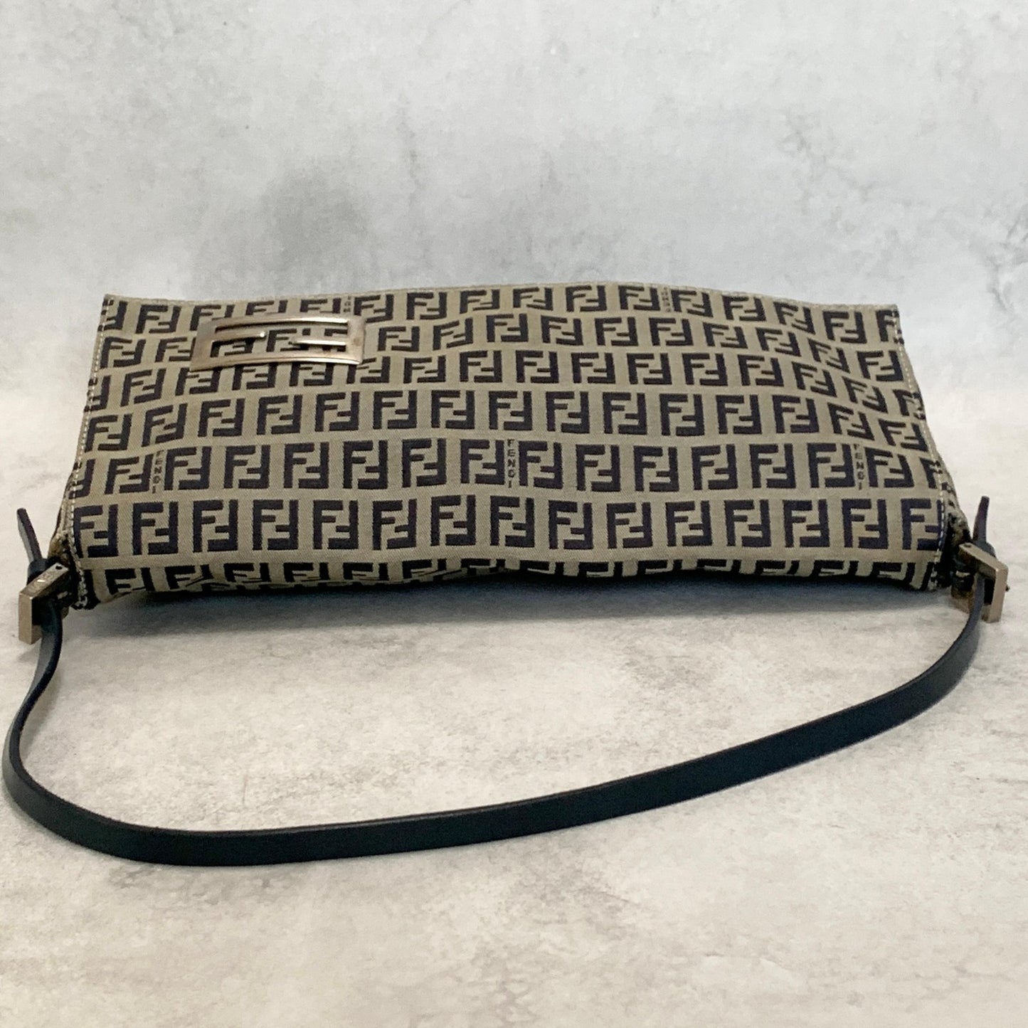 FENDI Bag Baguette FF Zucchino Shoulder Purse Canvas Leather Beige Black Auth