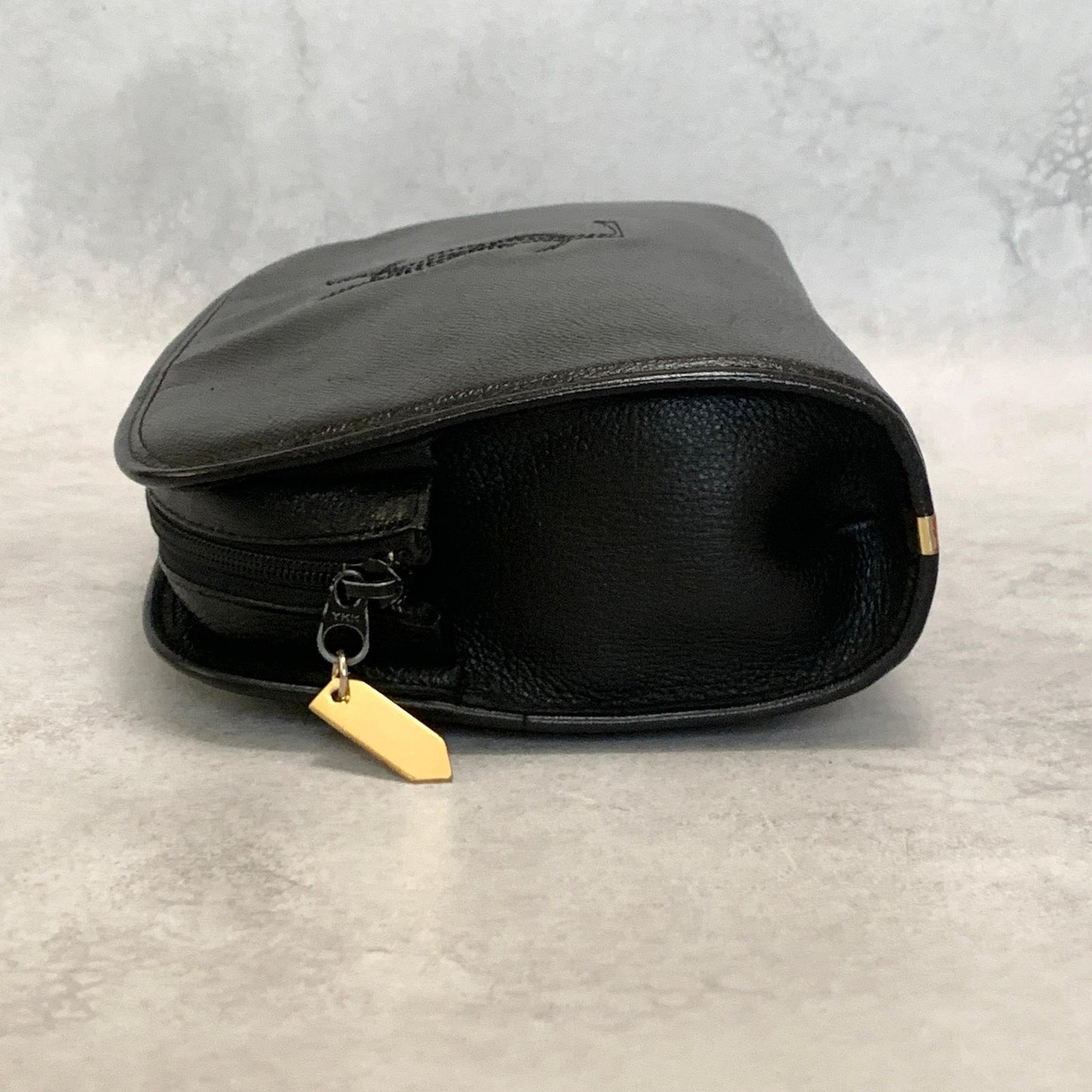 Saint Laurent Bag YSL Cassandra Clutch Purse Hand Leather Black Gold Authentic