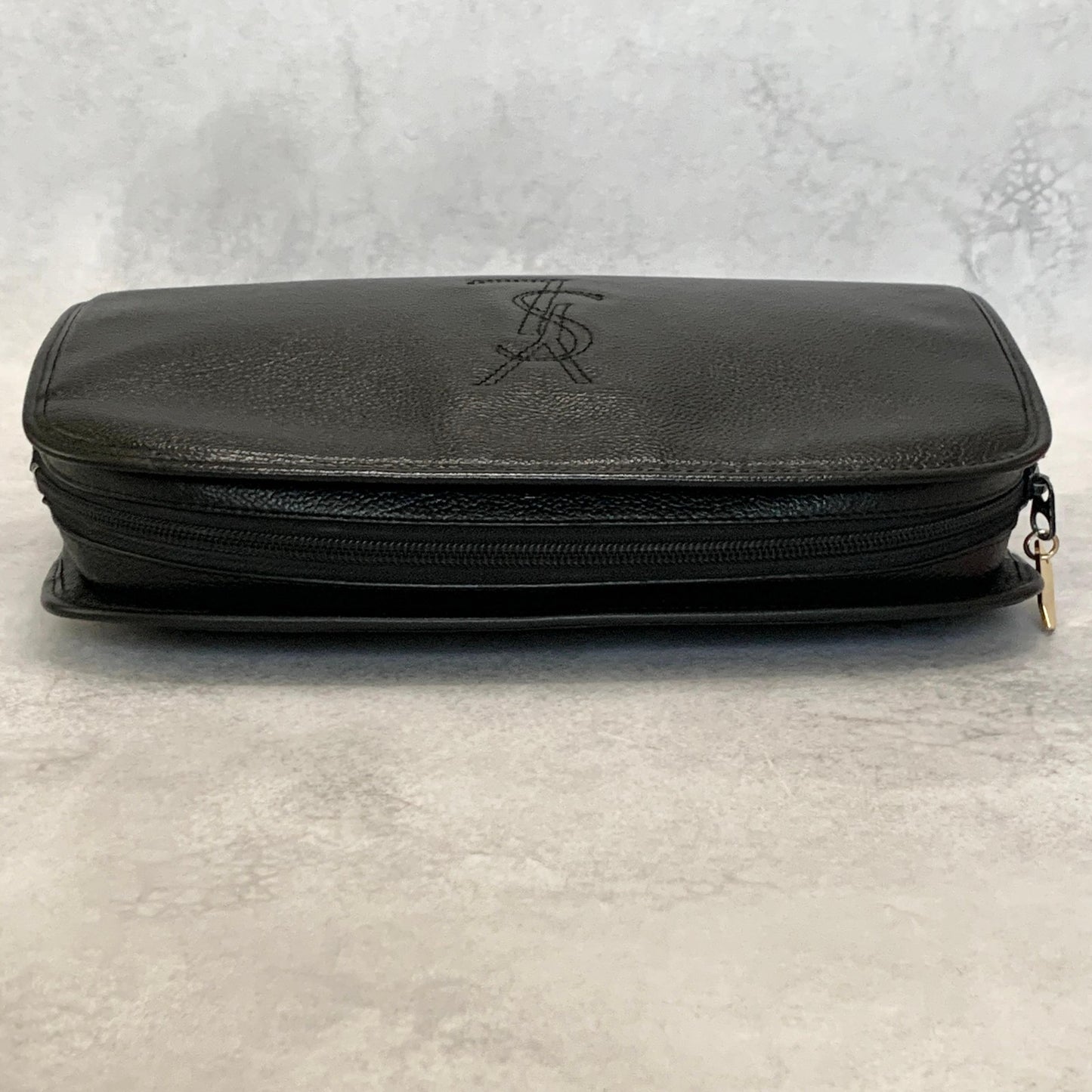 Saint Laurent Bag YSL Cassandra Clutch Purse Hand Leather Black Gold Authentic