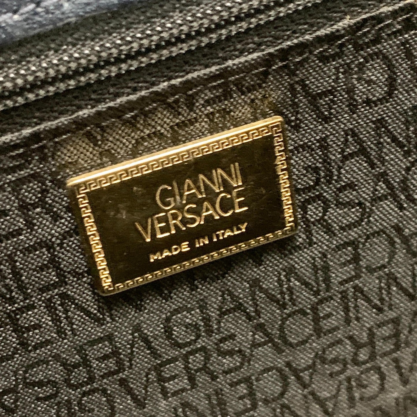 GIANNI VERSACE Medusa Shoulder Bag Purse Leather Dark Navy Women's Authentic