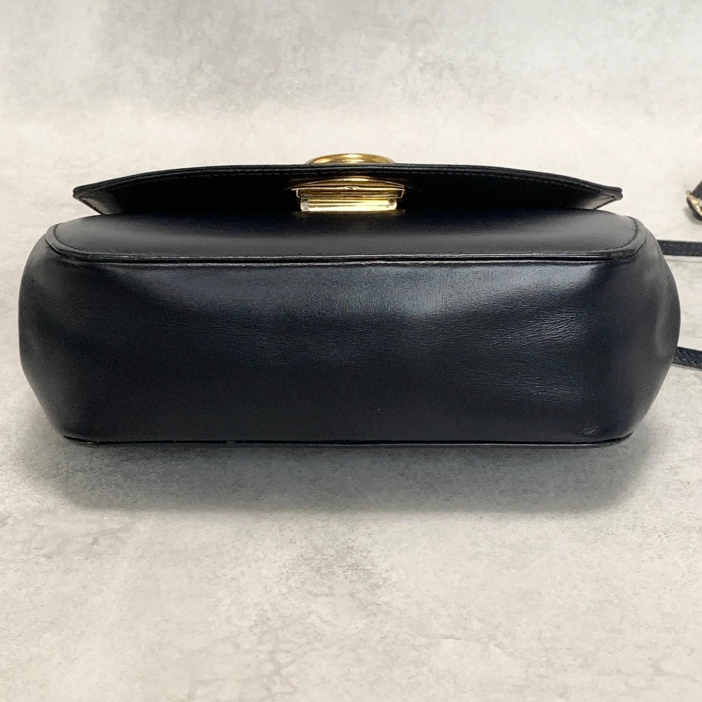 GIANNI VERSACE Medusa Shoulder Bag Purse Leather Dark Navy Women's Authentic