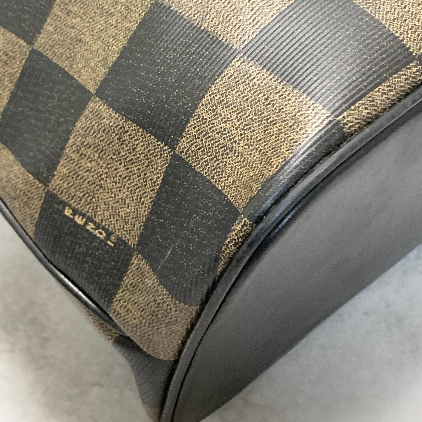 FENDI Pecan Bag Shoulder Handbag FF Tote Purse Leather Brown Black Used Auth