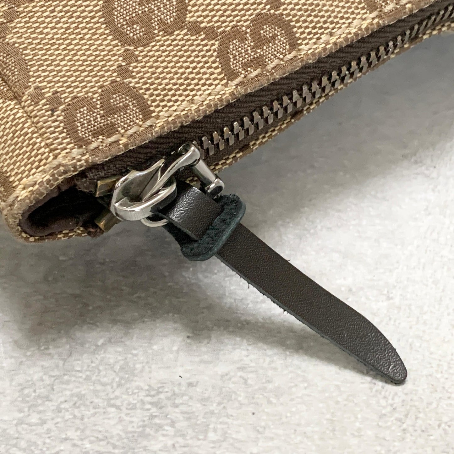 GUCCI Bag GG Canvas Shoulder Purse Canvas Leather Brown Silver Used Authentic