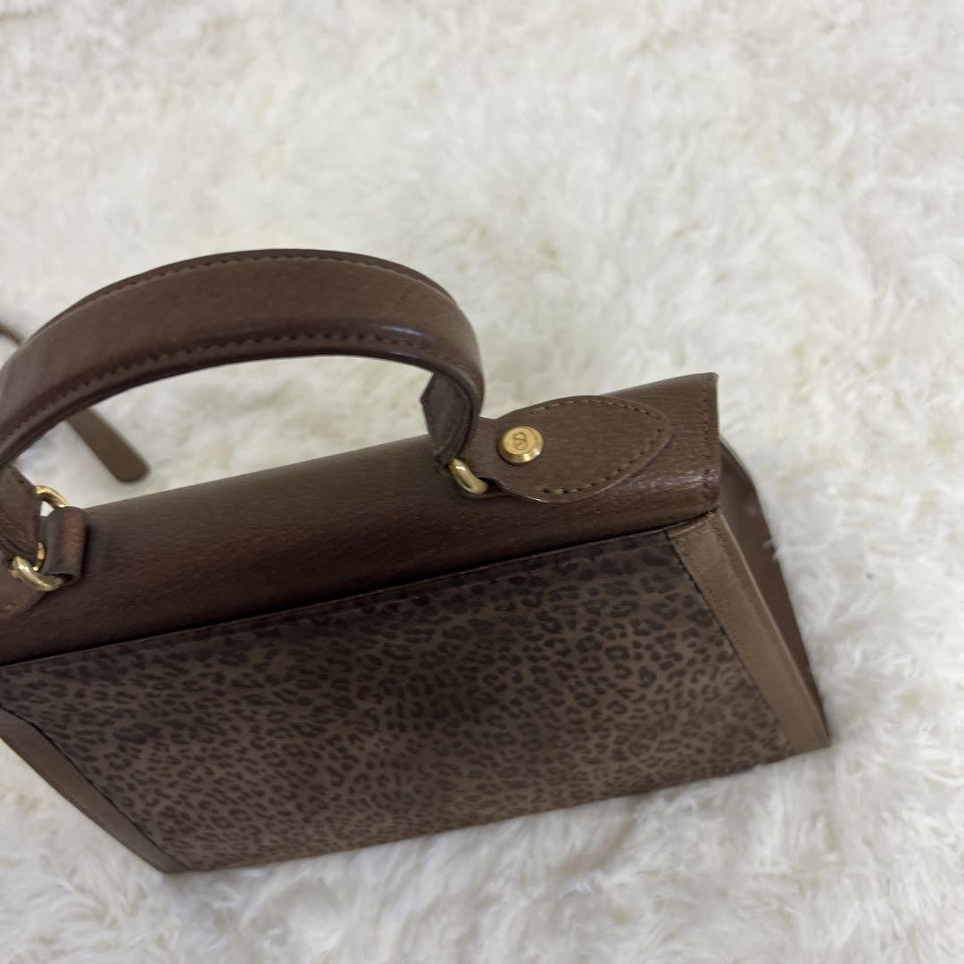 Valentino Garavani Hand Shoulder Bag Tote Purse 2way Leather Brown Authentic