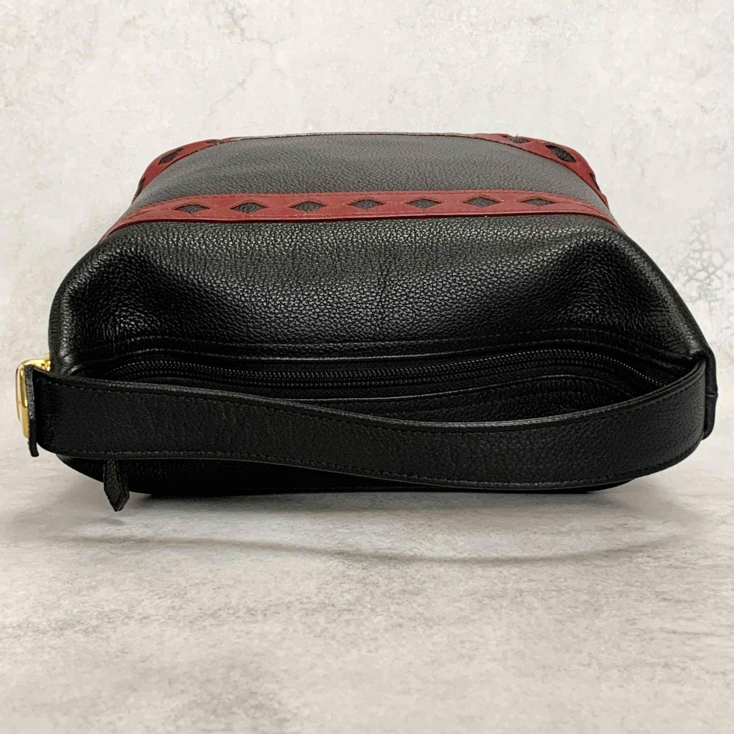 Saint Laurent Vanity Bag Logo YSL Black Red Authentic Leather Vintage