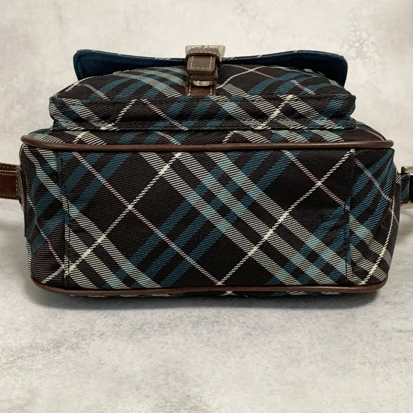 BURBERRY BLUE LABEL Shoulder Bag Nova Check Purse Canvas Brown Crossbody Auth