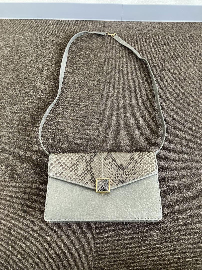 Valentino Garavani Shoulder Bag Purse Gray Authentic