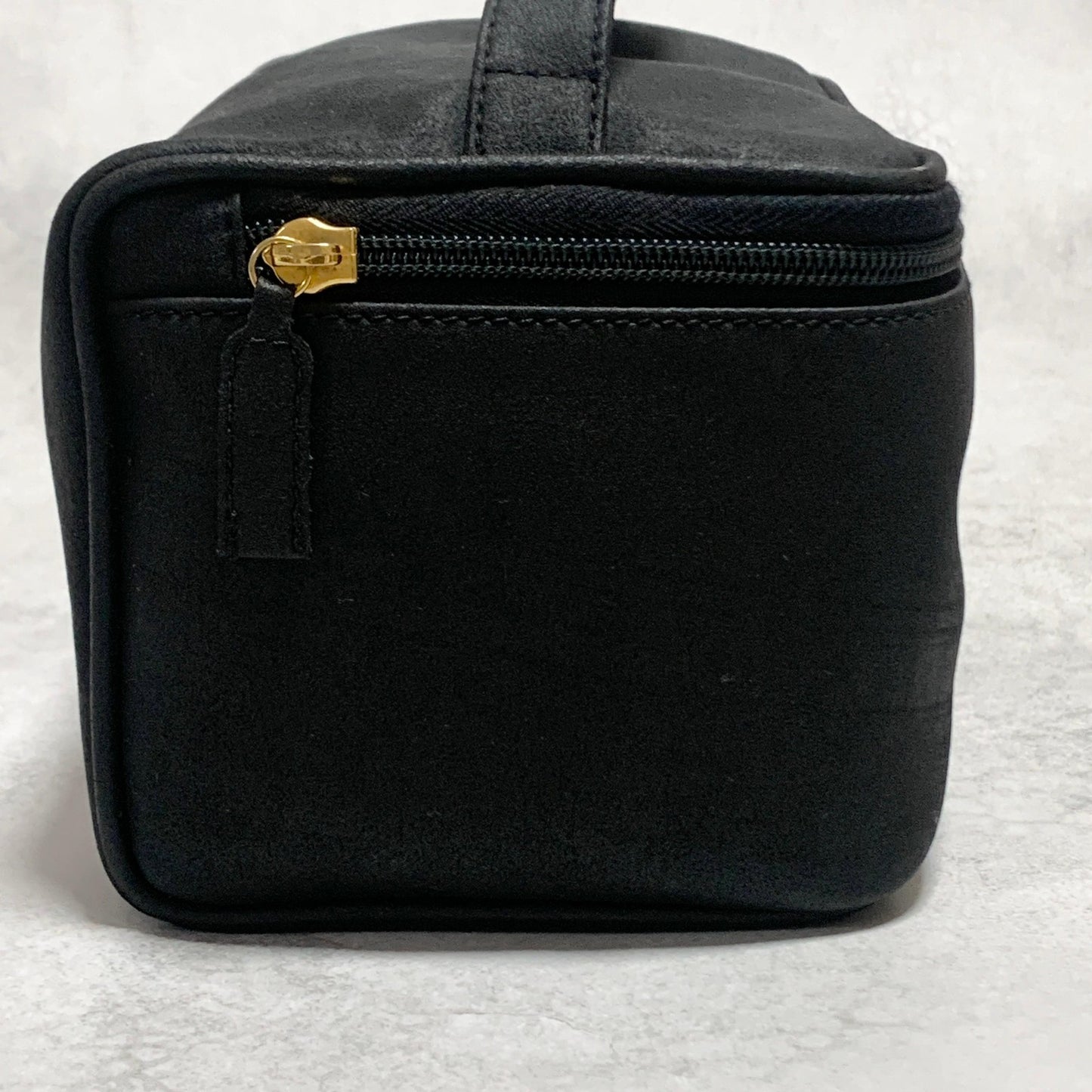 VERSACE Bag Medusa Vanity Vanity Pouch Purse Hand Leather Black Gold Authentic