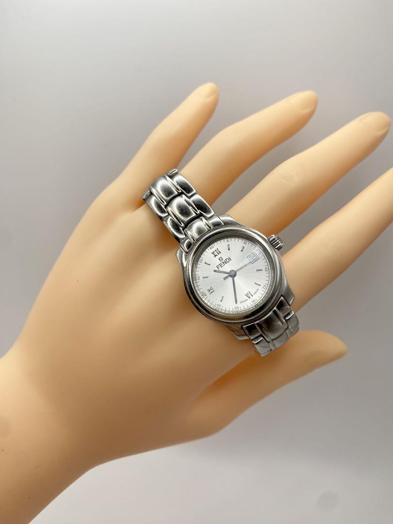 FENDI 210L Quartz Watch Wristwatch FF Logo White Silver Women's Authentic