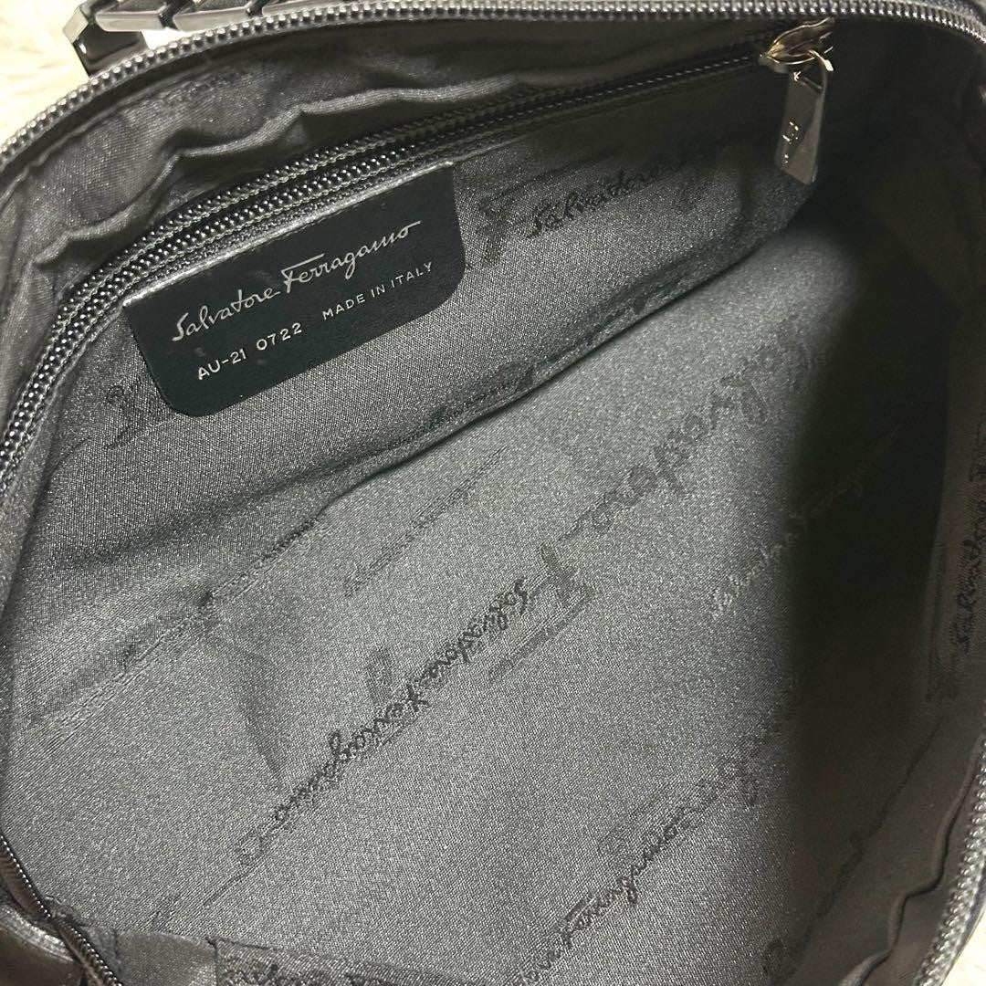 Salvatore Ferragamo VARA RIBBON Purse Shoulder bag Black Used Authentic Women's