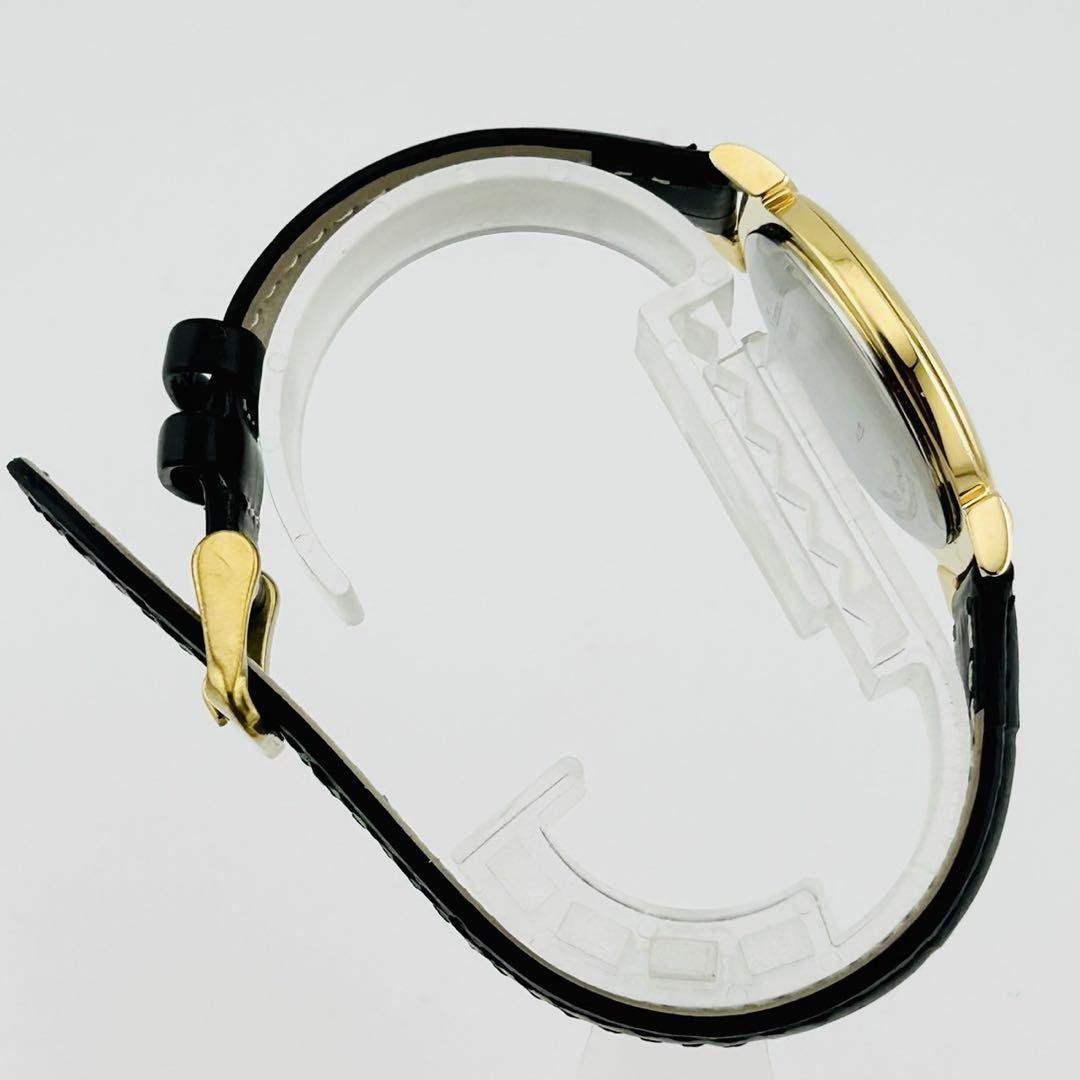 Christian Dior Quartz Watch Wristwatch Logo Gold Black Women's Authentic