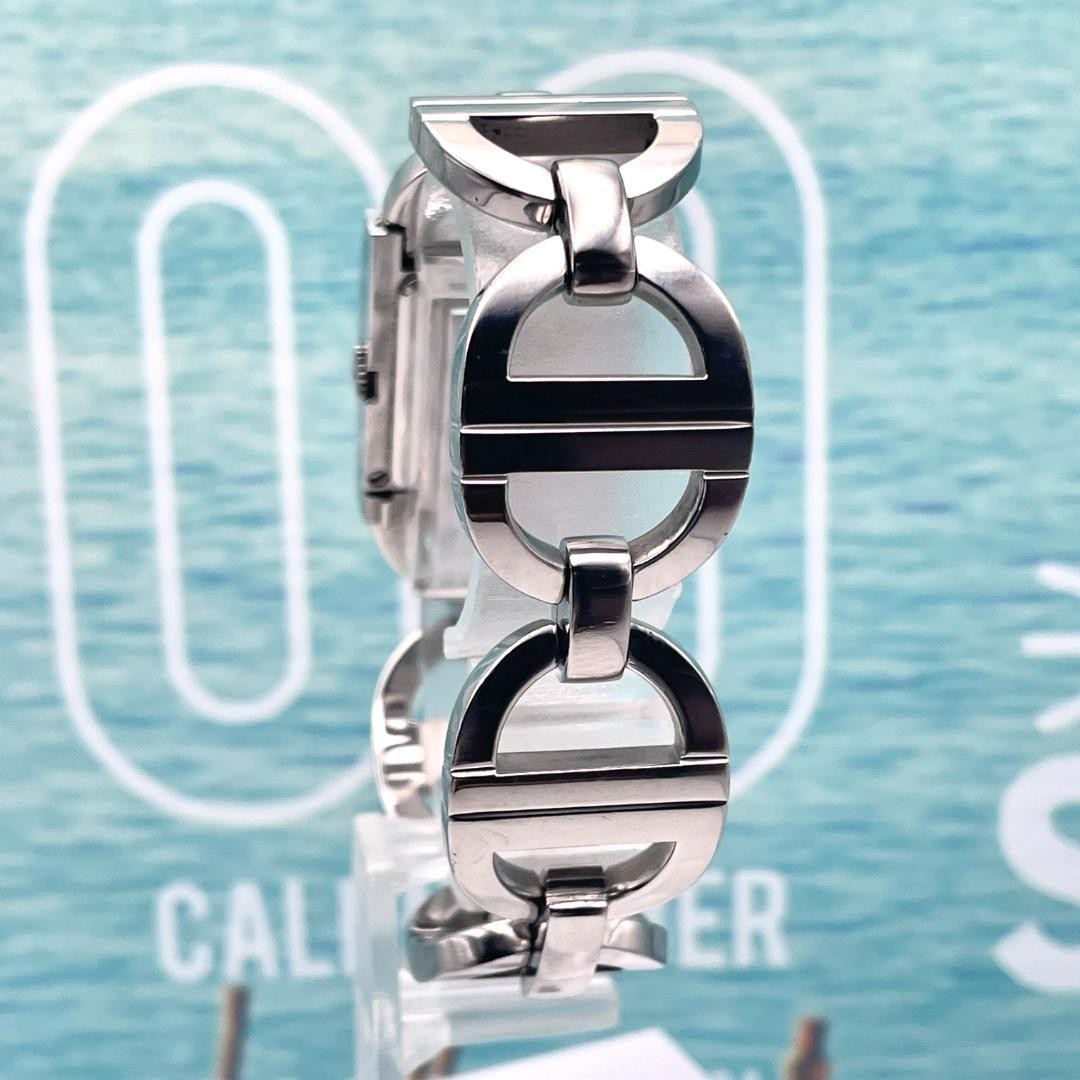 Christian Dior D78-109 Quartz Watch Wristwatch Logo Silver Women's Authentic