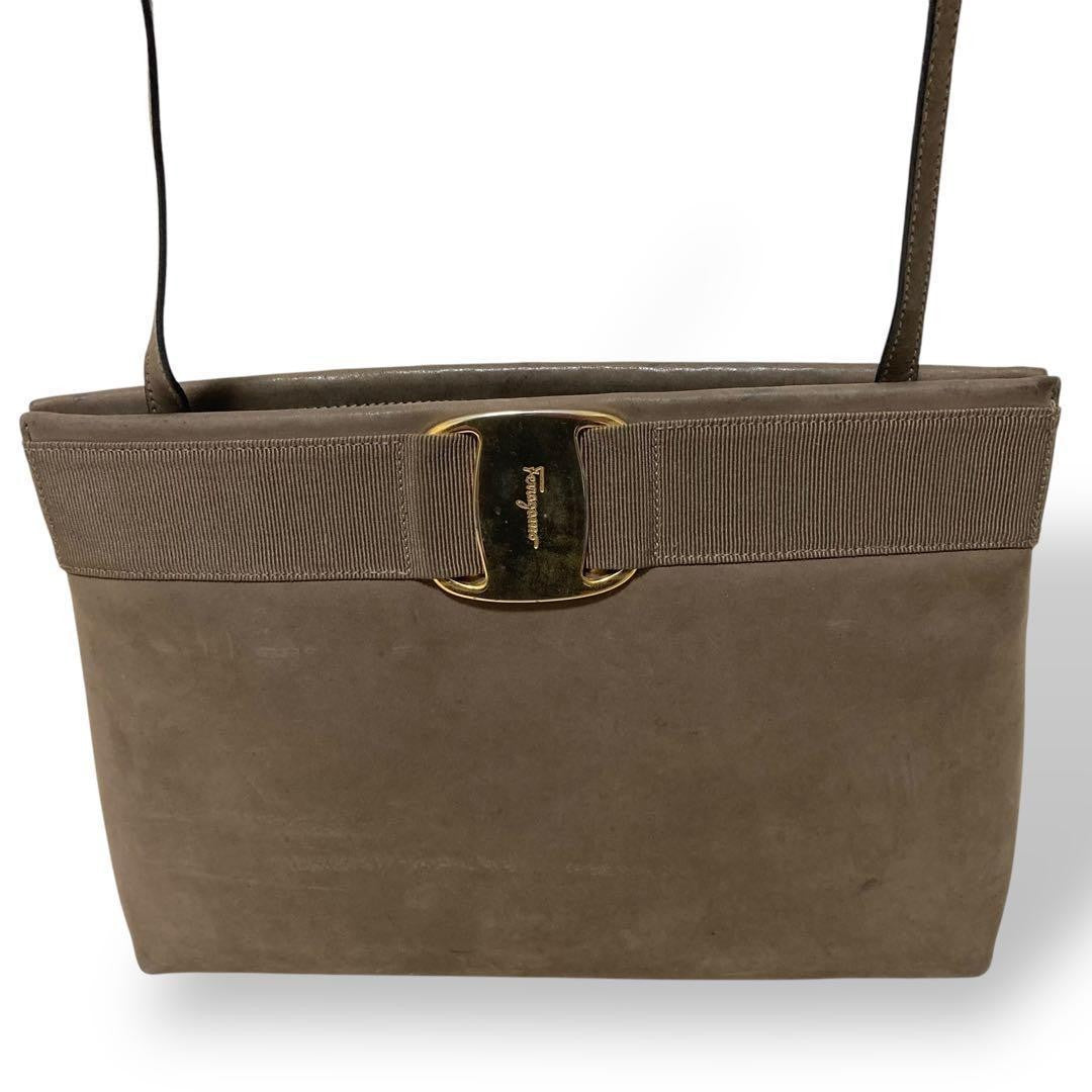 Salvatore Ferragamo shoulder bag Purse VARA RIBBON Gray Authentic Leather Used