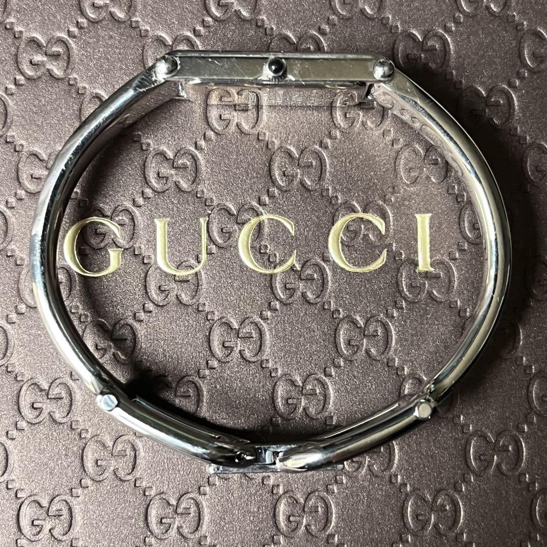 GUCCI 1500L Quartz Watch Wristwatch GG Silver Women's Authentic