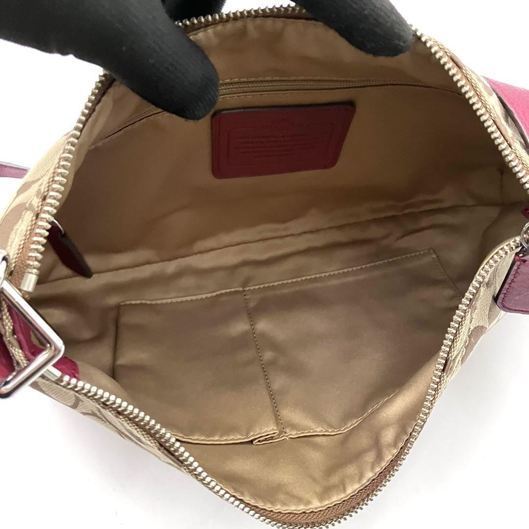 COACH Shoulder Bag Purse Signature Canvas Leather Beige Red Authentic