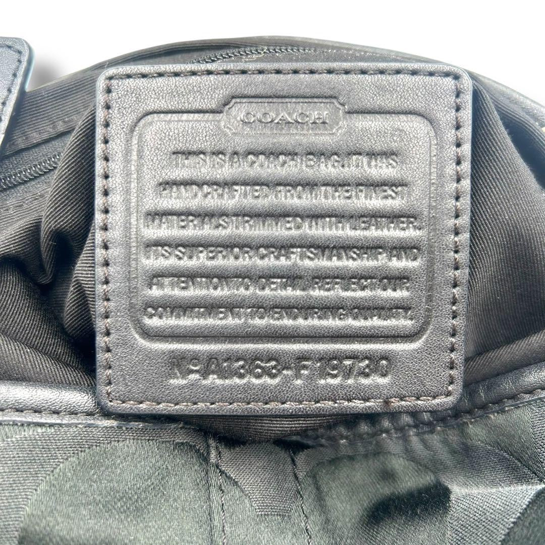 COACH Shoulder Bag Purse Signature Canvas Black Authentic