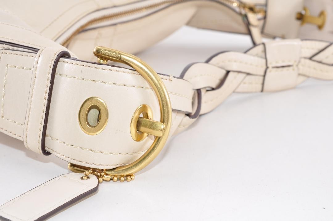COACH Shoulder Bag Purse White Authentic