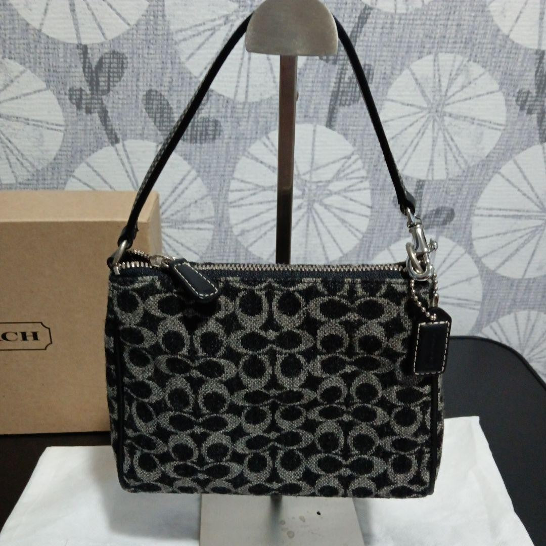 COACH Accessory Pouch Hand Pouch Signature Black Authentic
