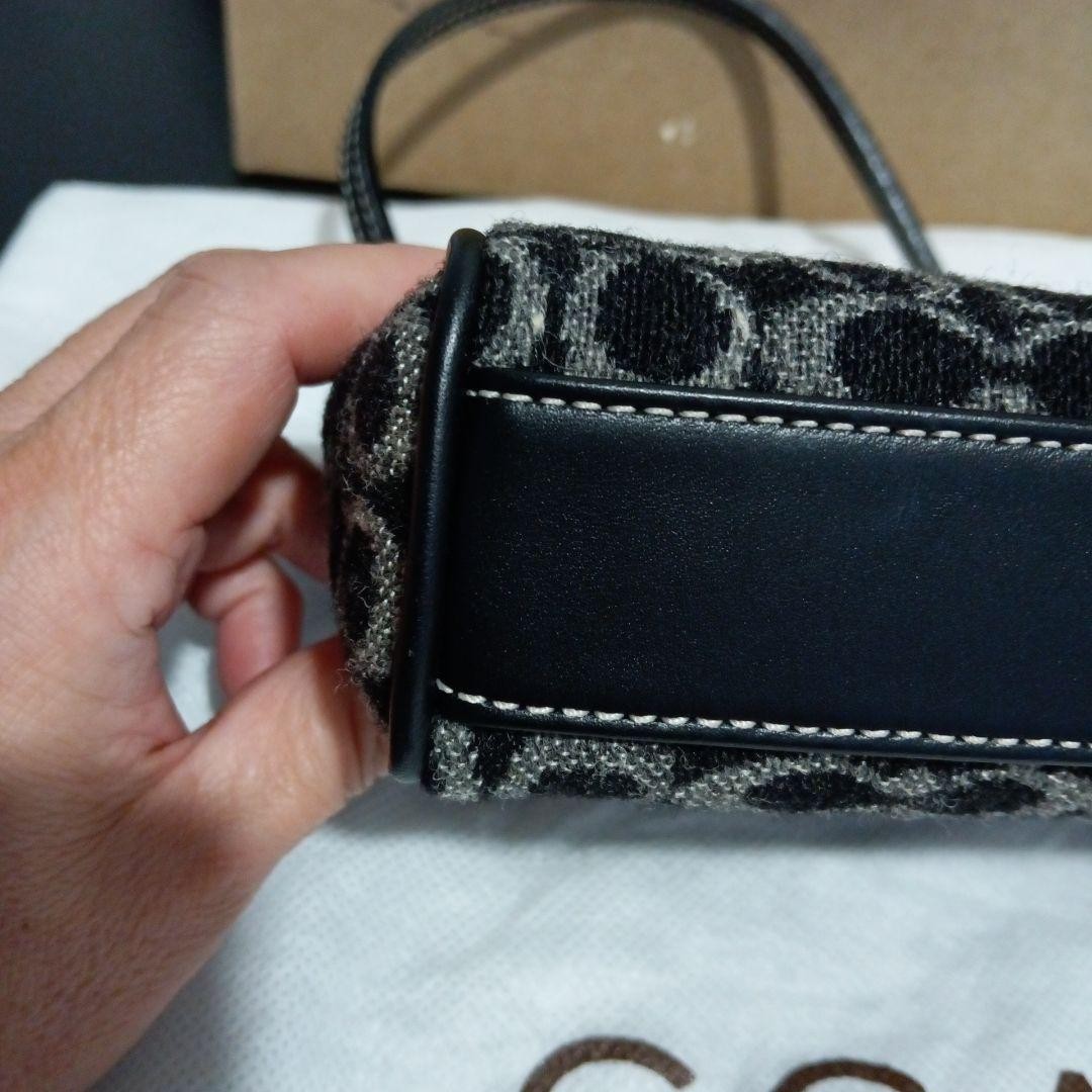 COACH Accessory Pouch Hand Pouch Signature Black Authentic