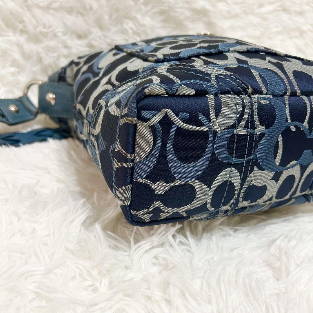 COACH Shoulder Bag Purse Signature Canvas Leather Blue Navy Authentic