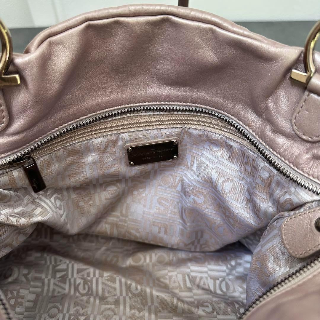 Salvatore Ferragamo Hand Bag Tote Purse Gancini Leather Pink Champagne Gold Auth