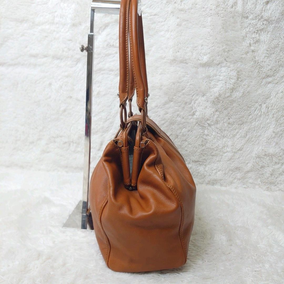 TOD'S Hand Bag Tote Purse Leather Light Brown Camel Authentic