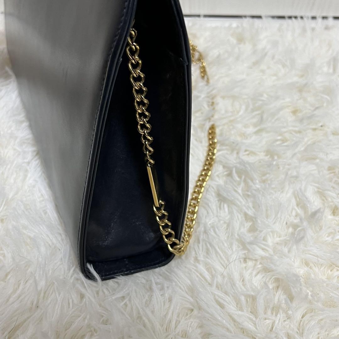 Salvatore Ferragamo shoulder bag Purse Gancini Dark Navy chain Leather Authentic