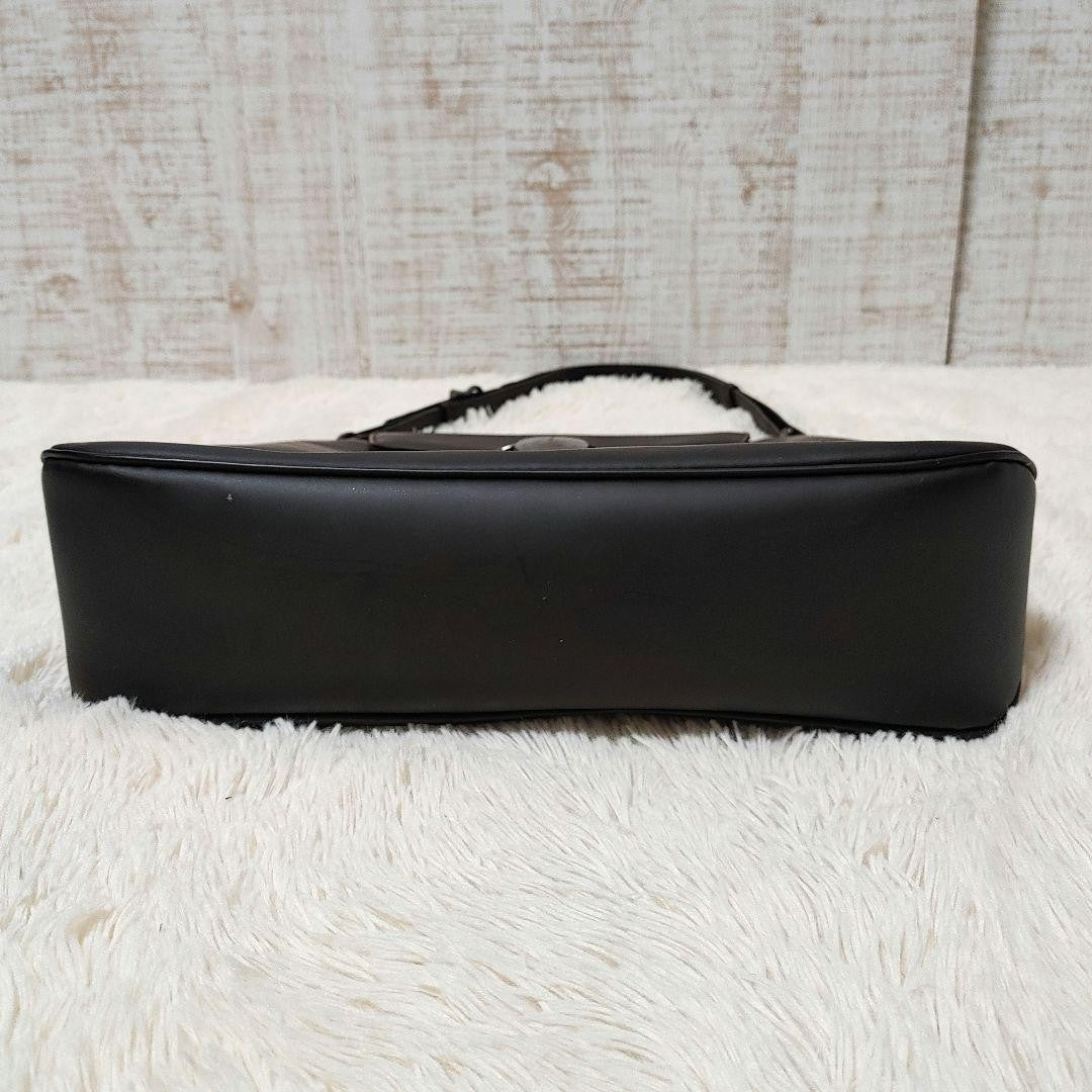 Salvatore Ferragamo shoulder bag Purse VARA Dark Brown Leather Authentic Women's