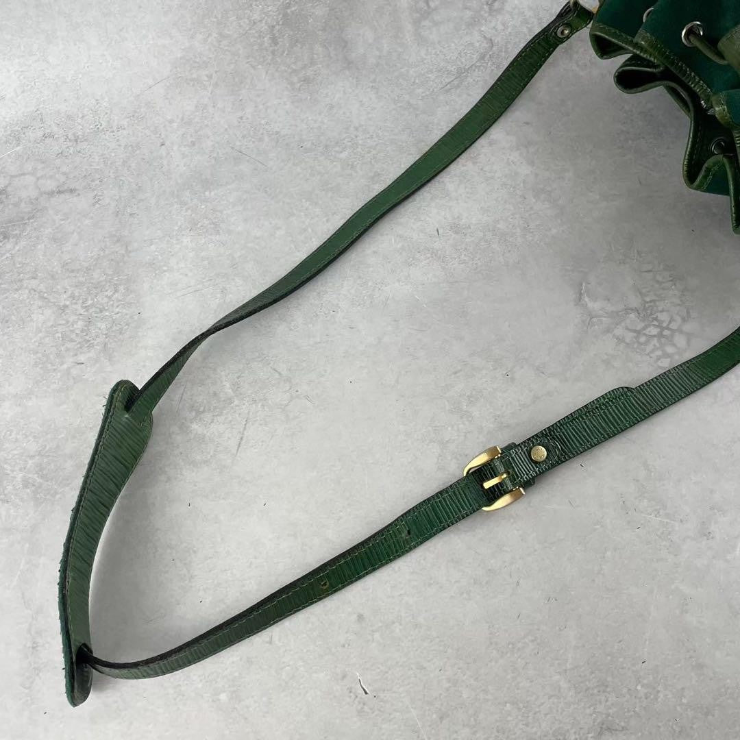 BALENCIAGA Shoulder Bag Purse BB Suede Leather Green Authentic
