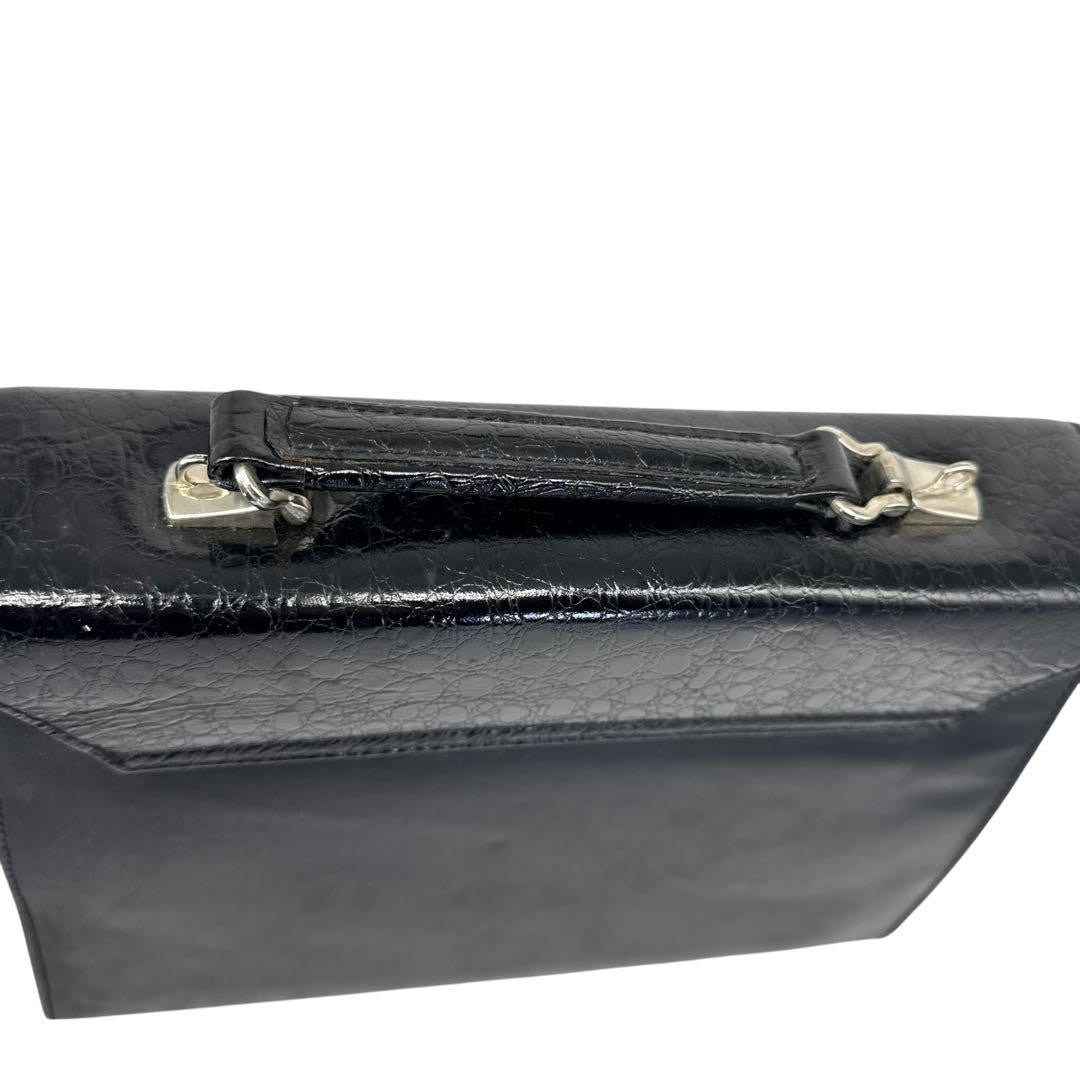 Valentino Garavani Shoulder HandBag Purse Tote Bag Leather Black Authentic
