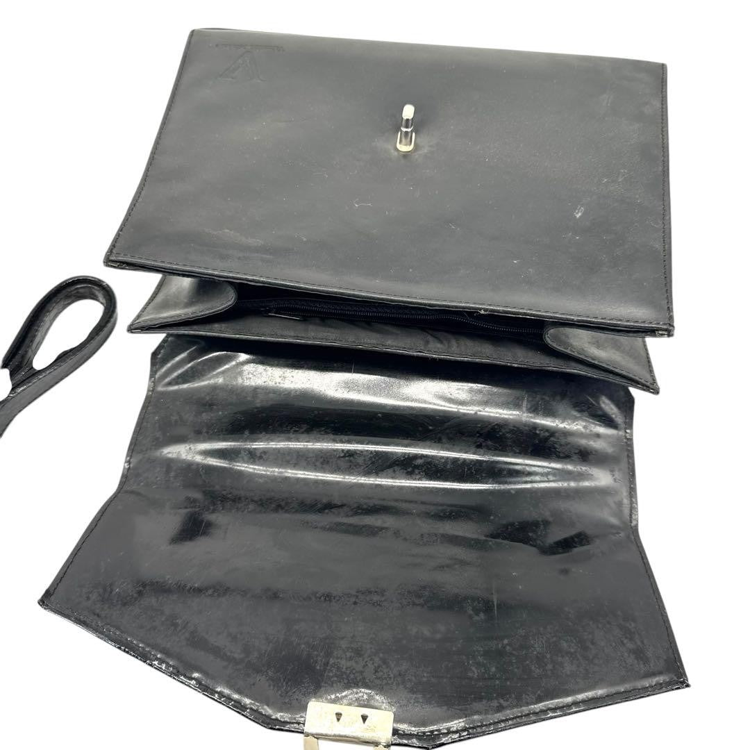 Valentino Garavani Shoulder HandBag Purse Tote Bag Leather Black Authentic