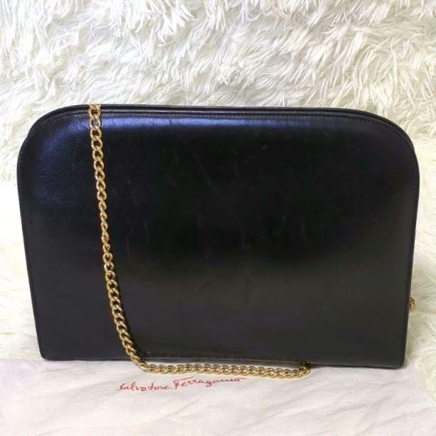 Salvatore Ferragamo shoulder bag Purse Gancini Black Gold chain Leather Used