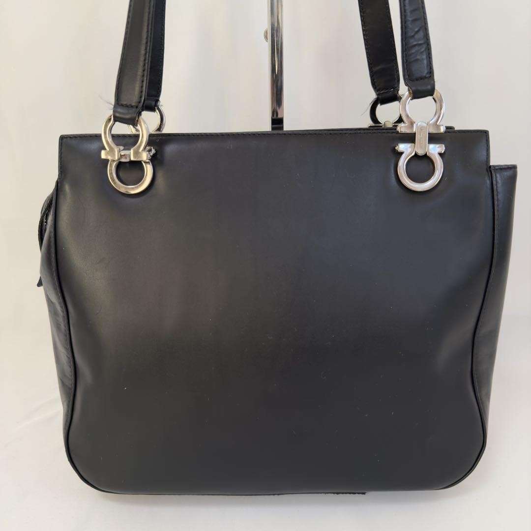 Salvatore Ferragamo Hand Bag Tote Purse Gancini Leather Authentic