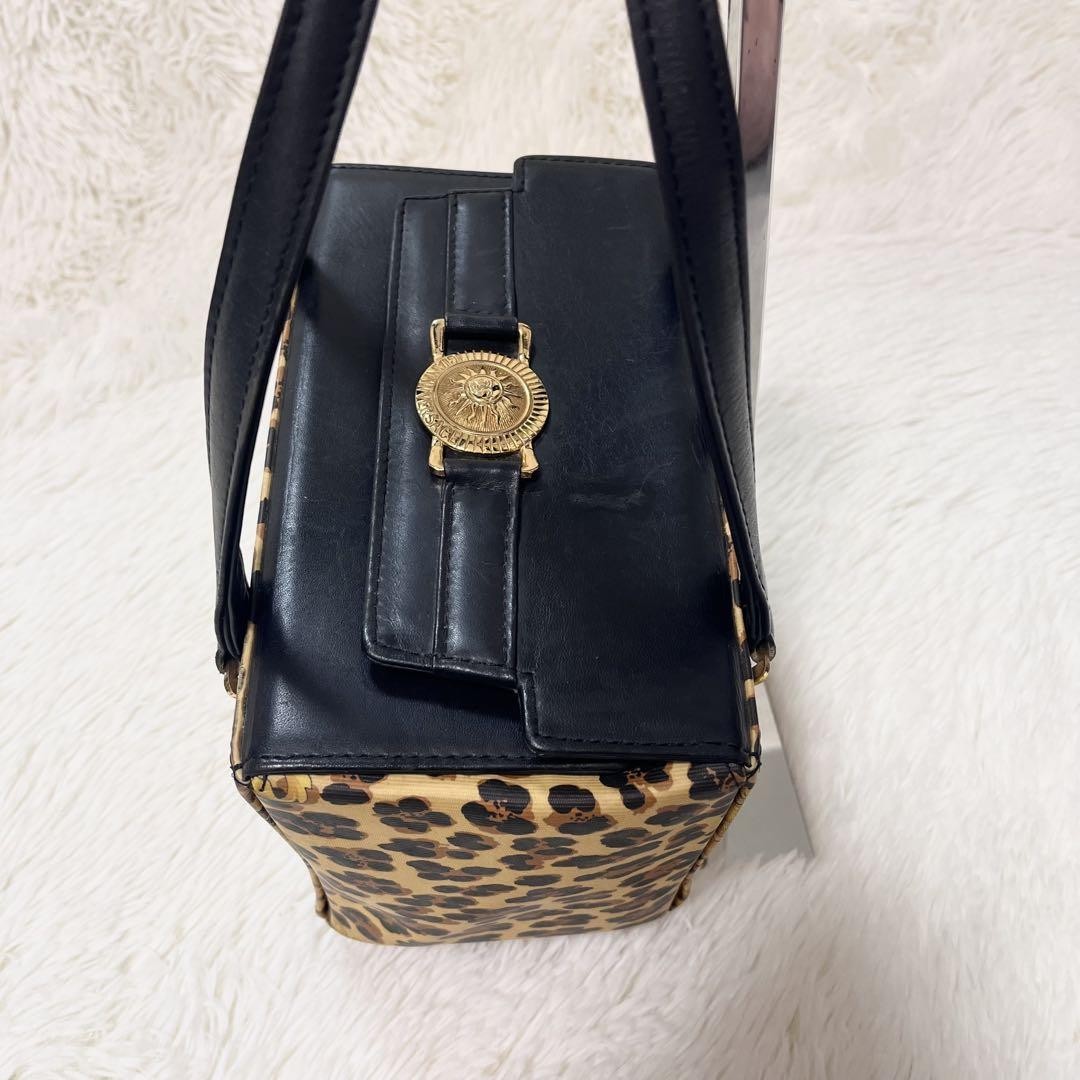 VERSACE Hand Bag Tote Purse Sunburst Black Yellow Gold Authentic