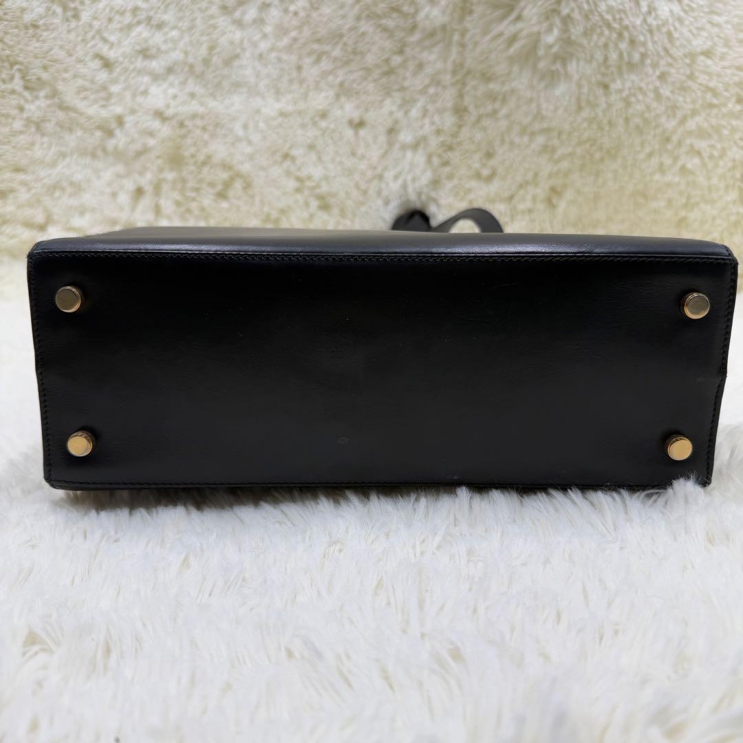 Salvatore Ferragamo Hand Bag Tote Purse Vara Leather Black Authentic