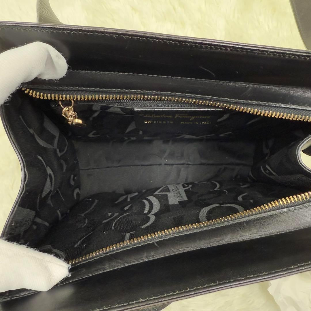 Salvatore Ferragamo Hand Bag Tote Purse Vara Leather Black Authentic